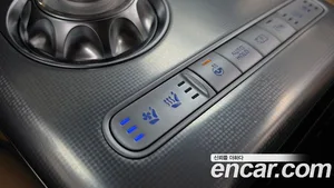Genesis GV60, 2022 — миниатюра 27