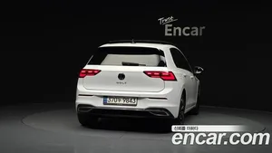 Volkswagen Golf, 2023 — миниатюра 4