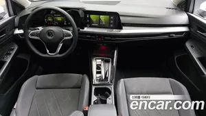 Volkswagen Golf, 2023 — миниатюра 7