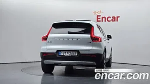 Volvo XC40, 2022 — миниатюра 4