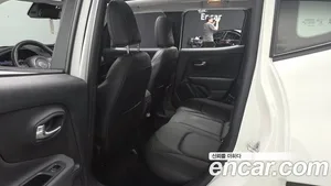Jeep Renegade, 2021 — миниатюра 17