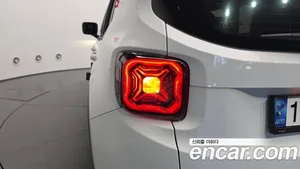 Jeep Renegade, 2021 — миниатюра 9