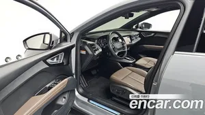 Audi Q4 e-tron, 2022 — миниатюра 12