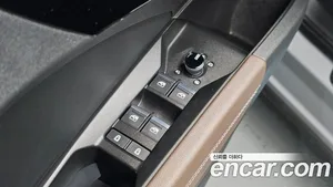 Audi Q4 e-tron, 2022 — миниатюра 29