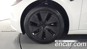 Tesla Model 3, 2024 — миниатюра 4