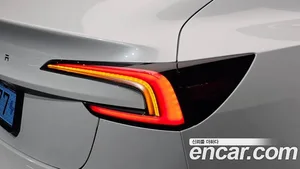 Tesla Model 3, 2024 — миниатюра 8