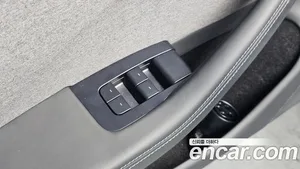 Tesla Model 3, 2024 — миниатюра 30