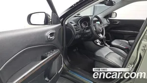 Jeep Compass, 2019 — миниатюра 12