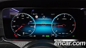 Mercedes-Benz E-Class, 2023 — миниатюра 11