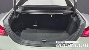 Mercedes-Benz E-Class, 2023 — миниатюра 26