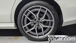 Mercedes-Benz E-Class, 2023 — миниатюра 7