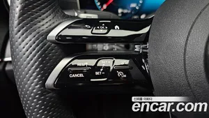 Mercedes-Benz E-Class, 2023 — миниатюра 31