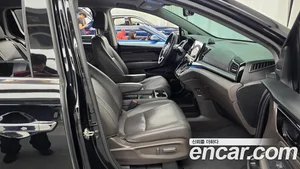 Honda Odyssey, 2018 — миниатюра 17