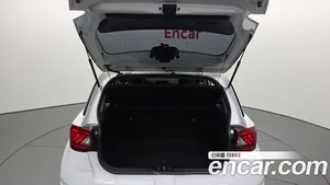 Hyundai Venue, 2022 — миниатюра 20
