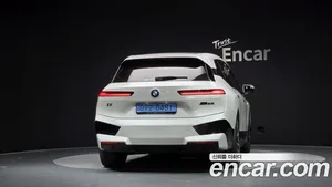 BMW iX, 2023 — миниатюра 3