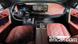 BMW iX, 2023 — миниатюра 9