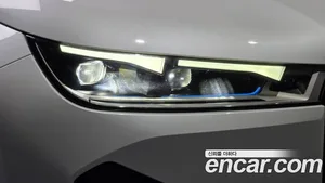 BMW iX, 2023 — миниатюра 7