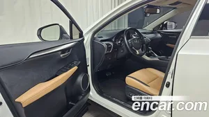 Lexus NX, 2017 — миниатюра 12
