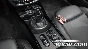 Mini Clubman, 2021 — миниатюра 9