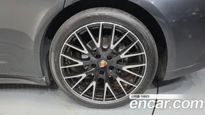 Porsche Panamera, 2025 — миниатюра 7