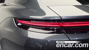 Porsche Panamera, 2025 — миниатюра 9