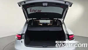 Porsche Macan, 2023 — миниатюра 19