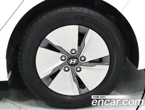 Hyundai Ioniq, 2020 — миниатюра 18