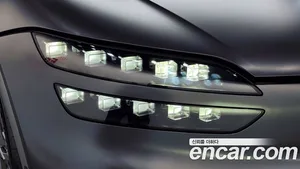 Genesis GV60, 2022 — миниатюра 8