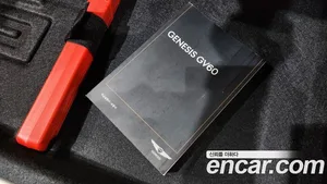 Genesis GV60, 2022 — миниатюра 27