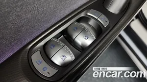 Genesis GV60, 2022 — миниатюра 39