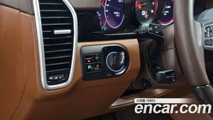 Porsche Cayenne, 2021 — миниатюра 20