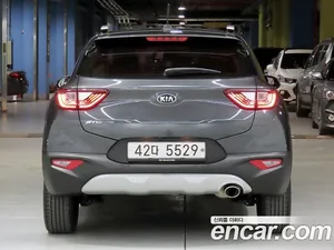 Kia Stonic, 2018 — миниатюра 3