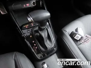 Kia Stonic, 2018 — миниатюра 12