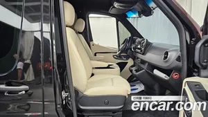 Mercedes-Benz Sprinter, 2022 — миниатюра 11