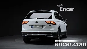 Volkswagen Tiguan, 2023 — миниатюра 3