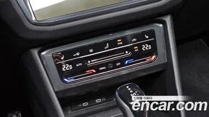 Volkswagen Tiguan, 2023 — миниатюра 30