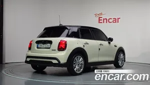 Mini Cooper, 2021 — миниатюра 2