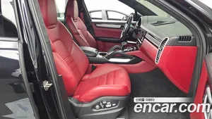 Porsche Cayenne, 2021 — миниатюра 17