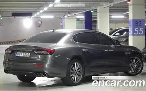 Maserati Quattroporte, 2022 — миниатюра 3
