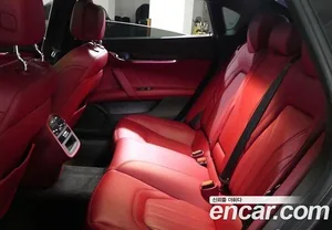 Maserati Quattroporte, 2022 — миниатюра 11