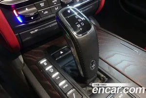 Maserati Quattroporte, 2022 — миниатюра 18