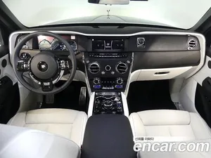 Rolls-Royce Cullinan, 2023 — миниатюра 6