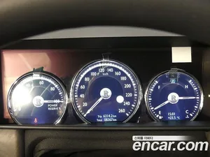 Rolls-Royce Cullinan, 2023 — миниатюра 7