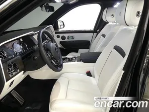 Rolls-Royce Cullinan, 2023 — миниатюра 10