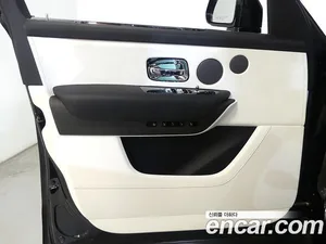 Rolls-Royce Cullinan, 2023 — миниатюра 11