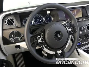 Rolls-Royce Cullinan, 2023 — миниатюра 12