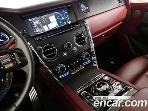 Rolls-Royce Cullinan, 2021 — миниатюра 11