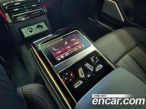 Audi A8, 2022 — миниатюра 12
