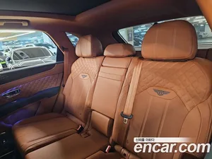 Bentley Bentayga, 2022 — миниатюра 18