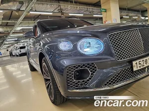 Bentley Bentayga, 2022 — миниатюра 20